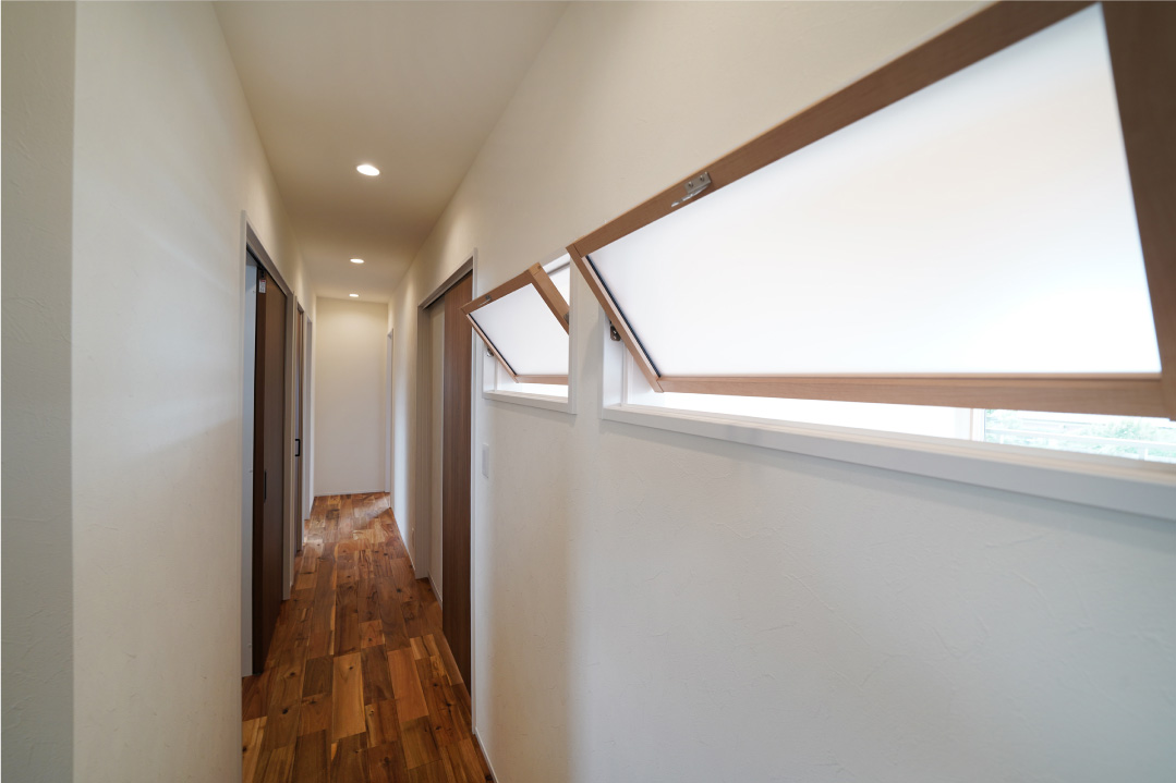 心地よい開放感と落ち着きが共存するNatural Modern Styleの家