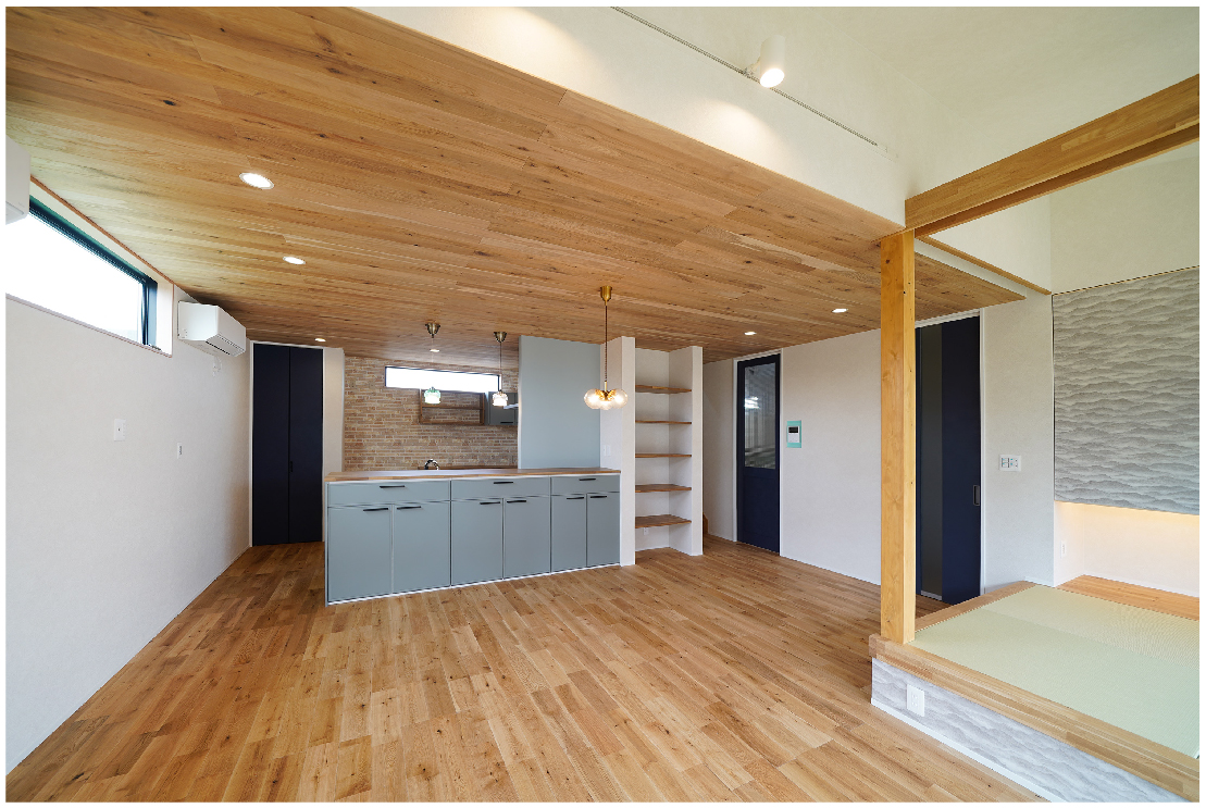 照明や壁紙などインテリアにこだわったNatural Modern Styleの家