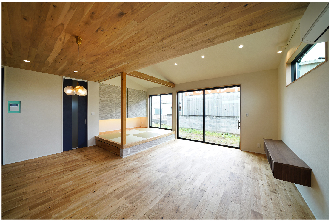 照明や壁紙などインテリアにこだわったNatural Modern Styleの家