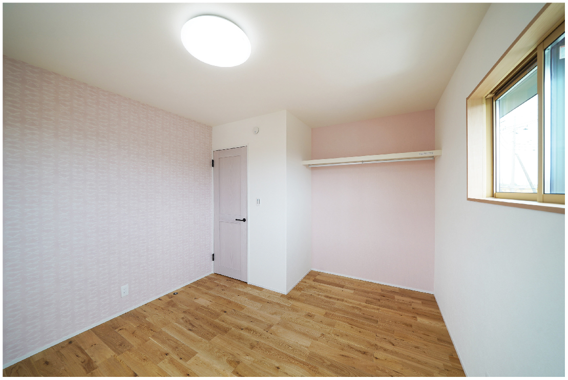 照明や壁紙などインテリアにこだわったNatural Modern Styleの家